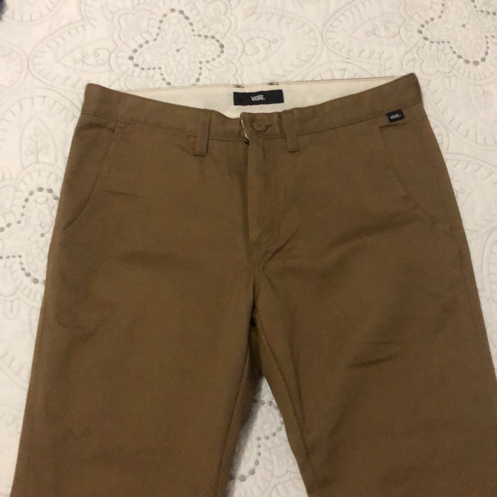VANS // NWOT Men’s Khaki Pants